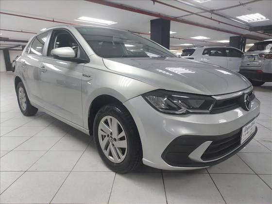 VOLKSWAGEN POLO 1.0 170 TSI COMFORTLINE AUTOMÁTICO VOLKSWAGEN POLO 1.0 170 TSI COMFORTLINE AUTOMÁTICO